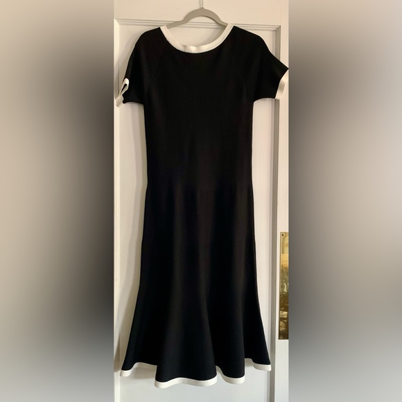 Jami’s Isabel De Pedro Med Black Dress VBack 55% Viscose 45%Nylon Black Off Whit - Picture 10 of 11